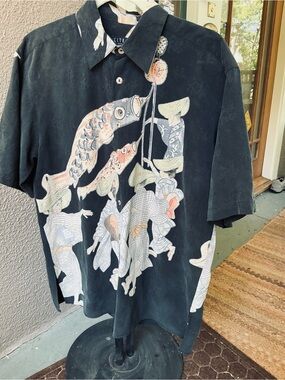 Citron Black Short-Sleeve Button-Down Silk Shirt with Koi Graphic